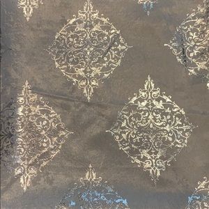 🦄Silver Damask Curtains (2 panel set): 54 X 84🦄